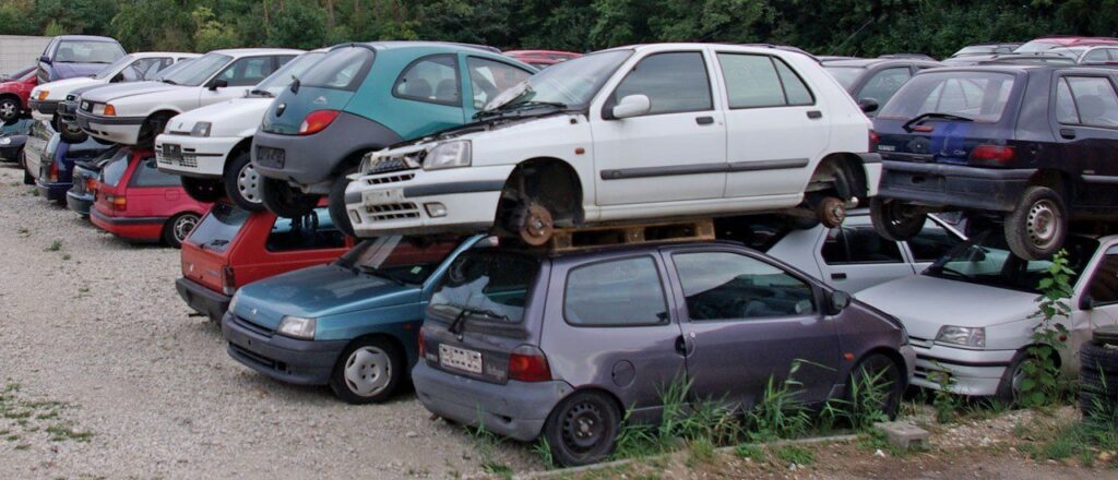 Venta de Piezas de Coches Usadas en Alicante: Soluciones Económicas y de Calidad con Desguaces Lorente